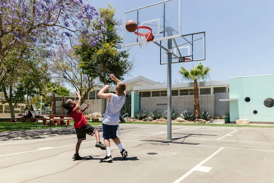 郭艾伦恢复合练状态回暖 辽宁男篮战术调整显必要性
